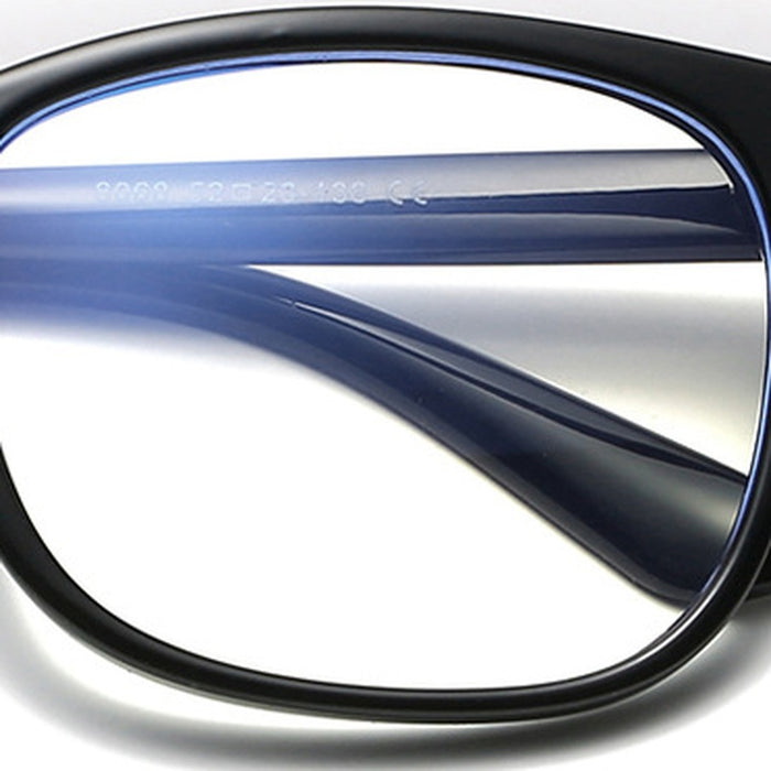 Close-up of the blue light filter lens